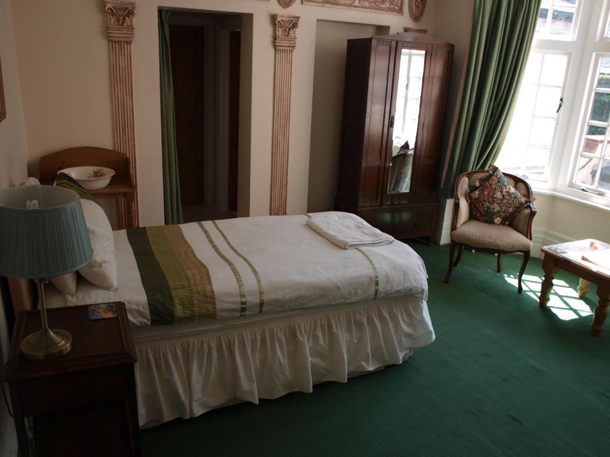 Heatherbank B&B サンドハースト エクステリア 写真